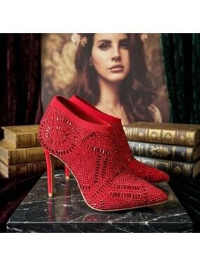 Thalia Sodi Women's Red Boot